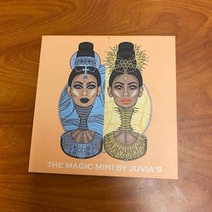 Juvia’s place the magic mini palette